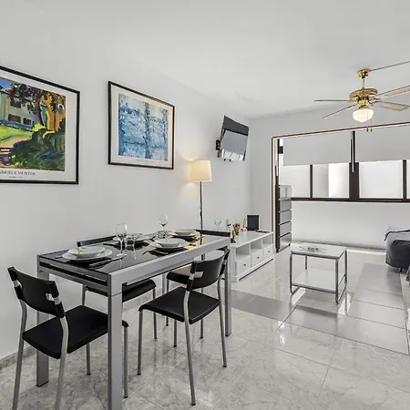 Apartament Rosa Reducto 1 *